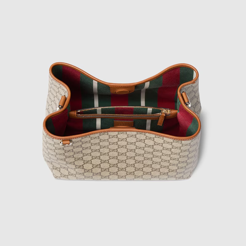 GG EMBLEM SMALL SHOULDER BAG